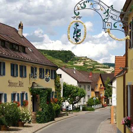 Schwarzer Adler Hotel Vogtsburg Exterior photo
