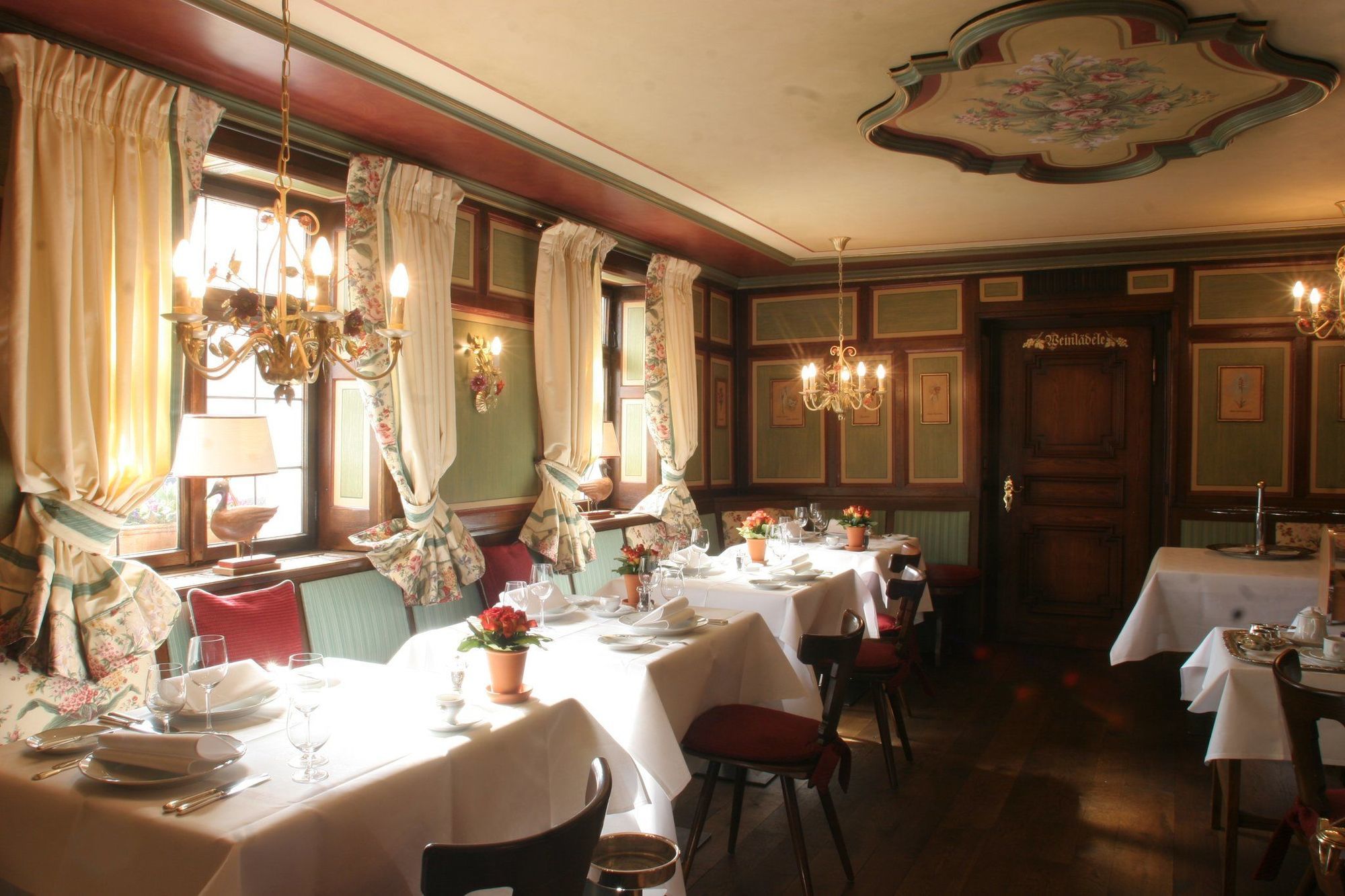 Schwarzer Adler Hotel Vogtsburg Restaurant photo